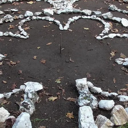 Tente de luxe Tienda De Campana En Ecoaldea Vegana Espiral En Plena Naturaleza Con Comida Y Cena Incluida *