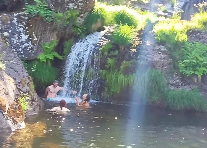 Tienda De Campana En Ecoaldea Vegana Espiral En Plena Naturaleza Con Comida Y Cena Incluida *