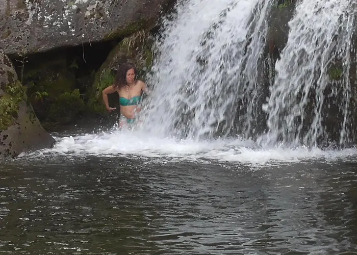 Tienda De Campana En Ecoaldea Vegana Espiral En Plena Naturaleza Con Comida Y Cena Incluida 럭셔리텐트 Passos (Braga)